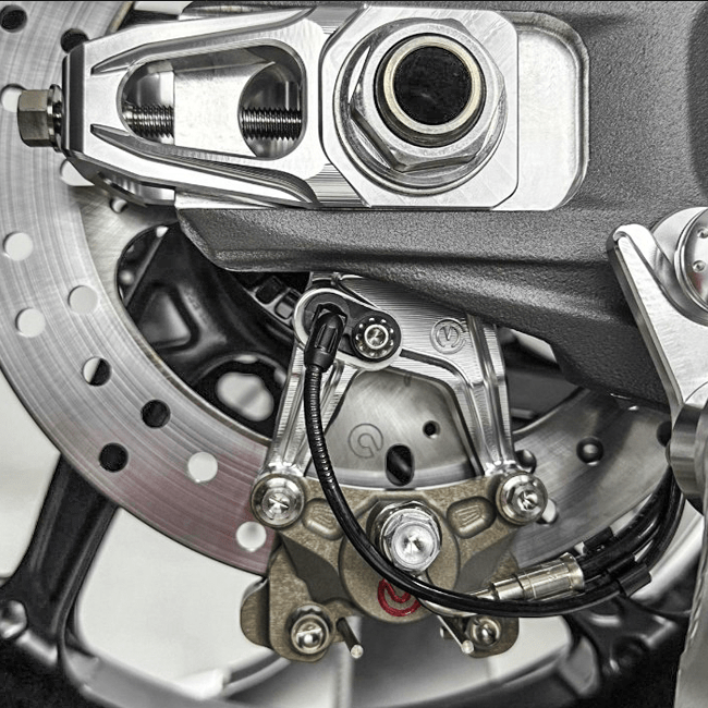 Kit de tension de chaîne avec support d'étrier de frein et Brembo P2-24 64mm X206001 Motocorse Ducati Panigale V4/S (2025) 