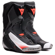 Bottes de moto Dainese Torque 4 Air Racing et route été | Hommes | Noir/Blanc/Rouge | 2017900086N3200 