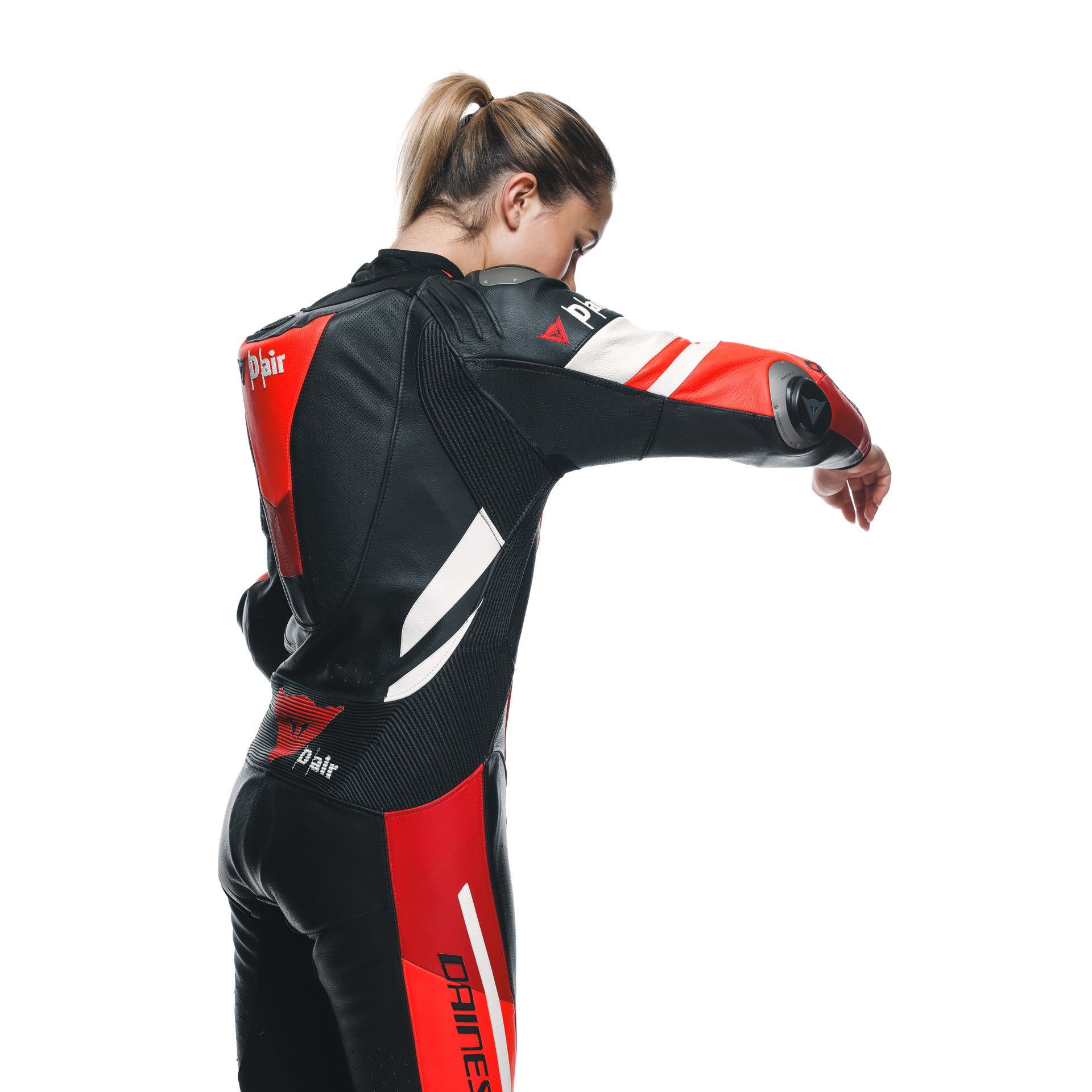 Dainese Misano 3 Lady D-AIR® combinaison en cuir à une pièce – combinaison de course à airbag perforé | Femmes | Rouge 