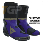 Dainese Axial 2 Bottes moto Racing et route | Homme | Viola / Magnesium | Custom Works 