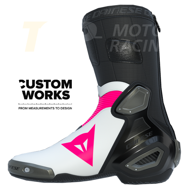 Dainese Bottes moto Axial 2 Racing et route | Homme | Fuchsia / Blanc | Custom Works 
