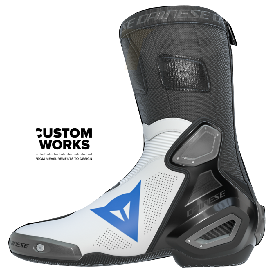 Bottes moto de course et route Dainese Axial 2 Air | Homme | Blanc / Bleu ciel | Custom Works 