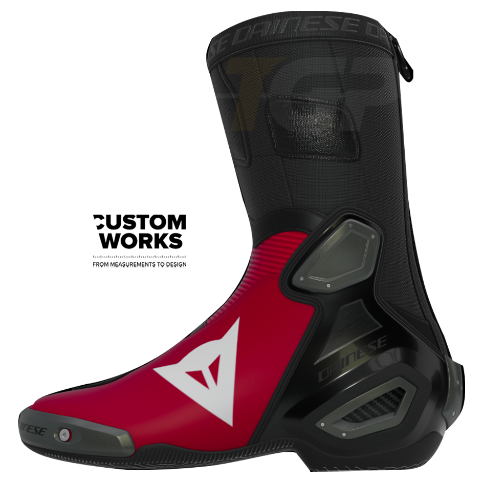 Dainese Bottes moto Axial 2 Racing et route Nicolò Bulega Replica 2026 | Homme | Dainese Rouge / Blanc | Custom Works 