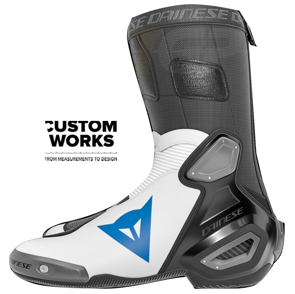 Bottes moto de course et route Dainese Axial 2 | Homme | Blanc / Ciel | Custom Works 
