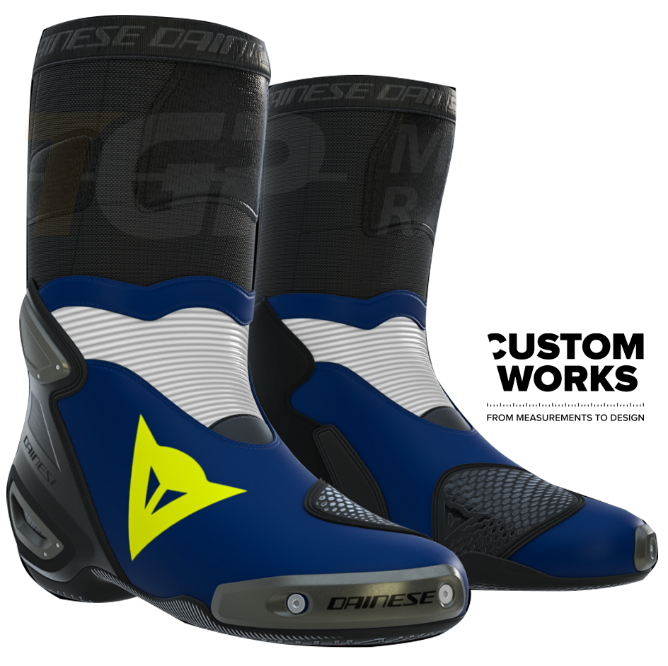 Bottes moto de course et route Dainese Axial 2 | Homme | Bleu Yamaha / Blanc / Jaune fluo | Custom Works 