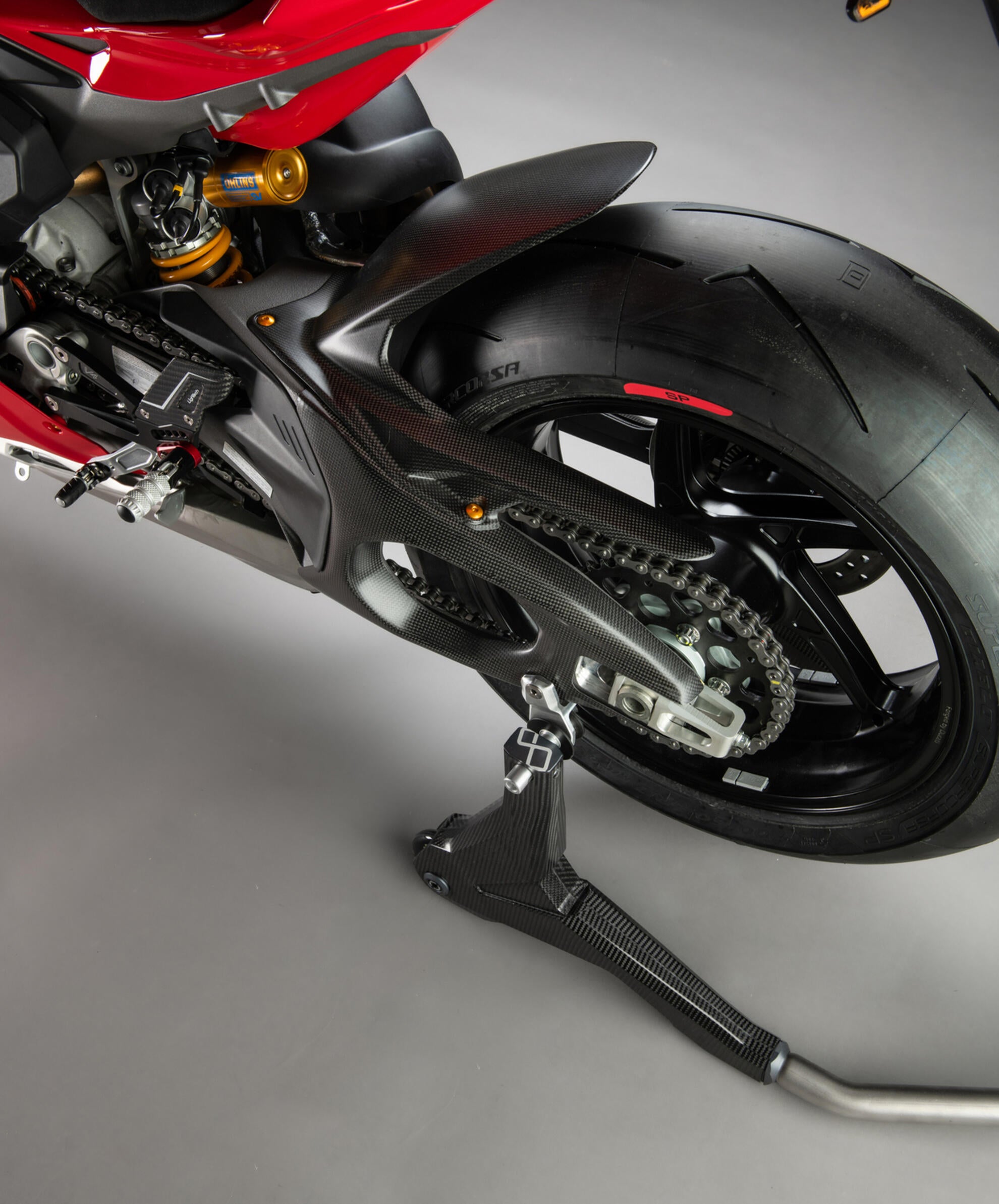 Garde-boue arrière en carbone LighTech Ducati Panigale V4/S (2025) CARD2420M 