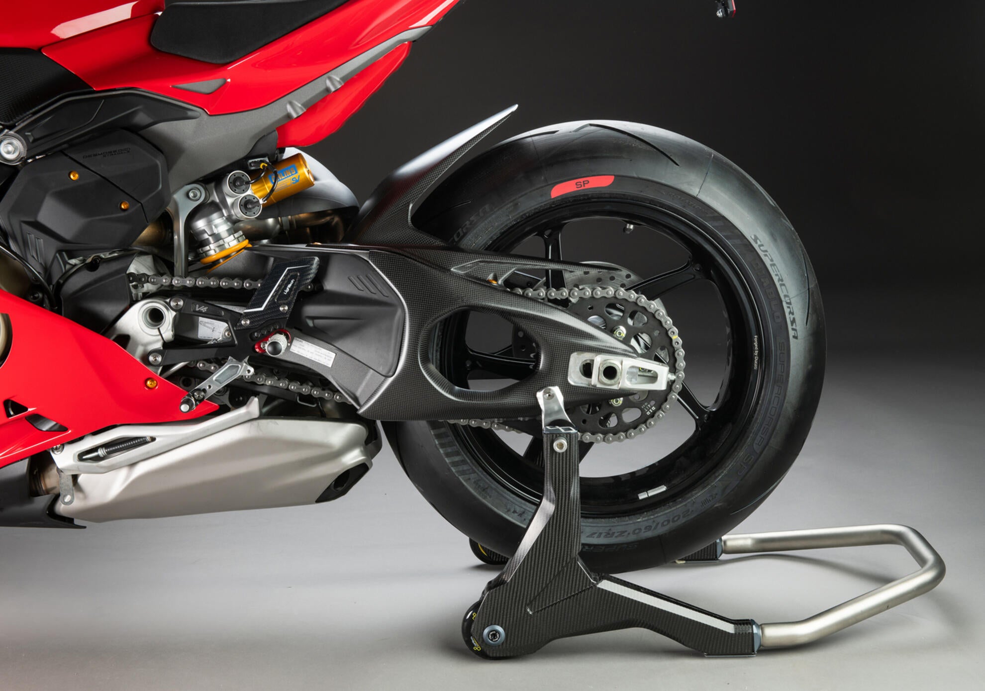 Couvercles de balancier en carbone LighTech Ducati Panigale V4/S (2025) CARD2460M 