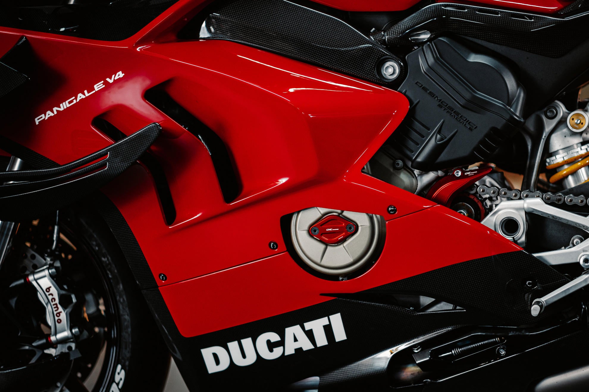 Couverture de pignon en aluminium CNC Racing Ducati Panigale V4/S (2025) CP172 