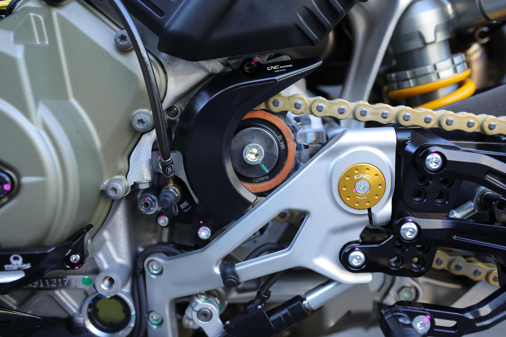 Cylindre récepteur d'embrayage CNC Racing Ducati Panigale V4/S (2025) AF601 