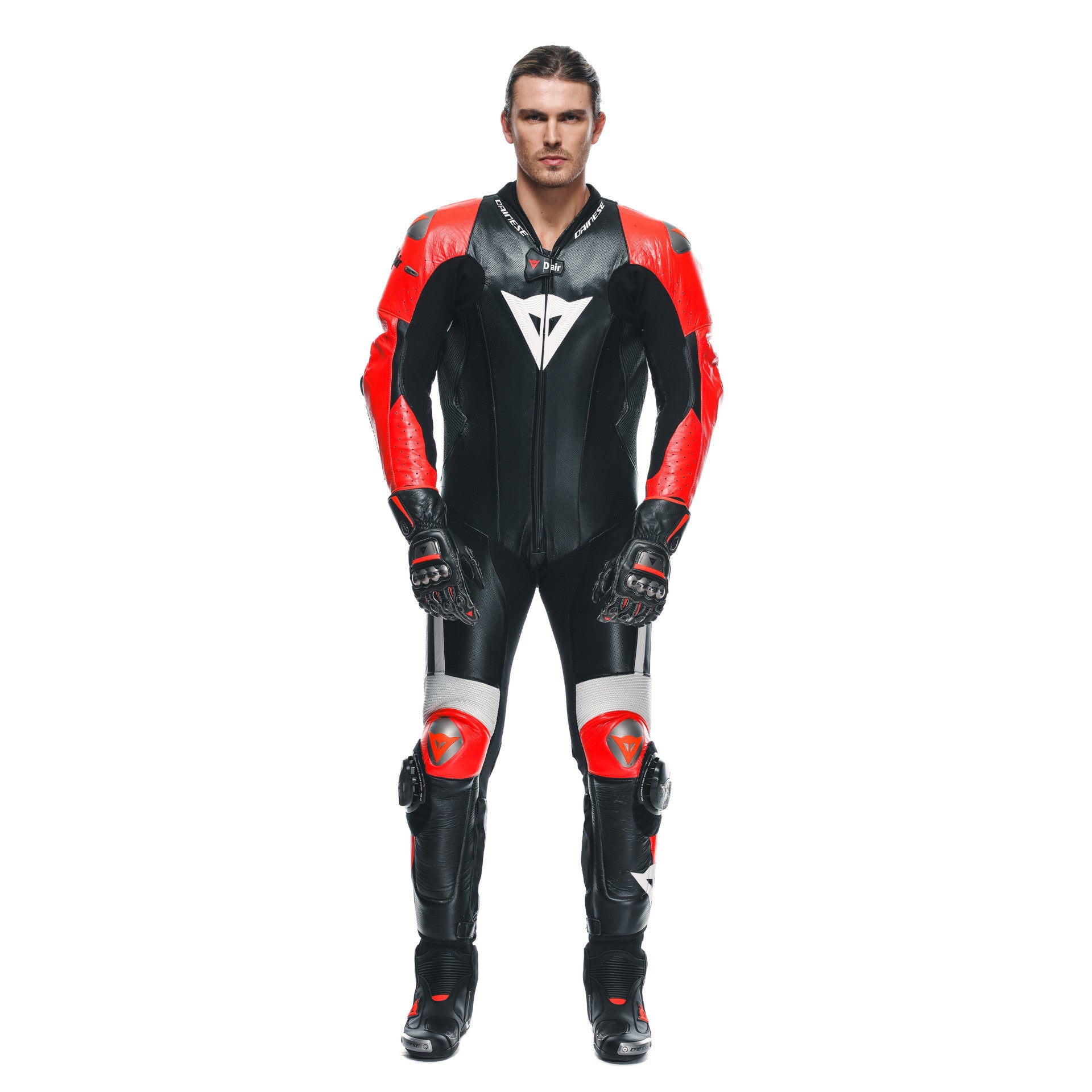 Dainese Mugello 3 D-AIR® combinaison en cuir intégrale – combinaison de course avec airbag perforé | Hommes | Noir/Rouge 