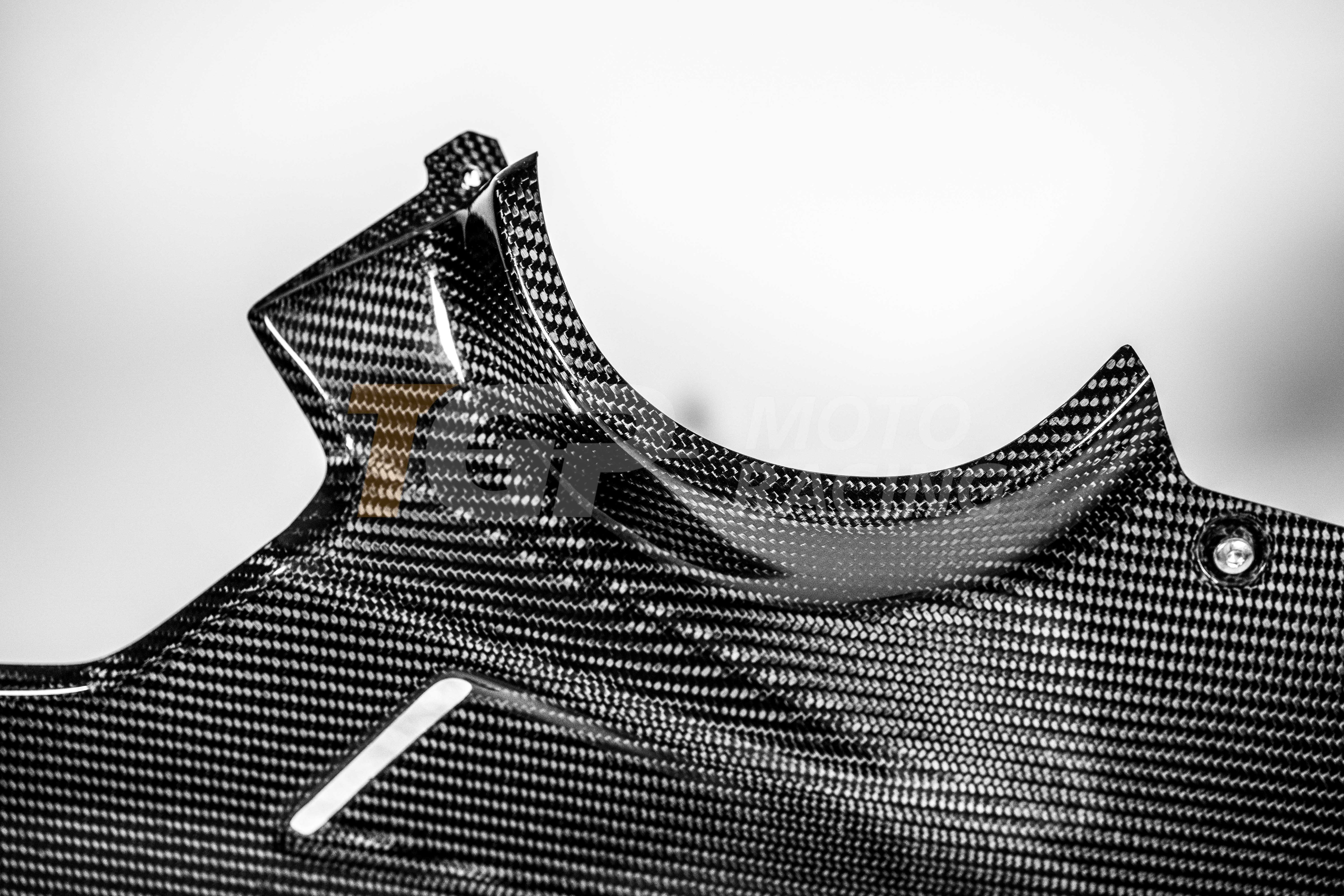 Spoiler de carénage Bugspoiler 200g Carbone AP Carbon Line Ducati Panigale V4 R (2026) 