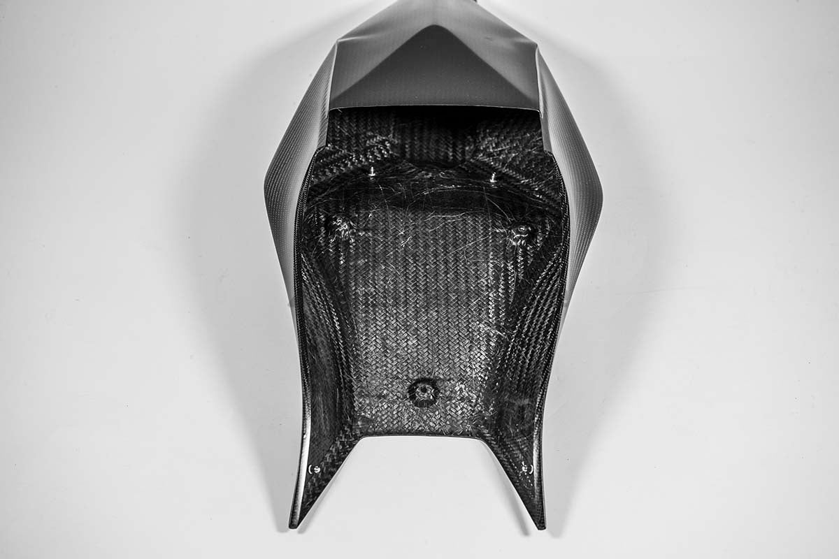 Carénage arrière 200g AP Carbon Line Aprilia RSV4/RR/1100 Factory (21-25) 