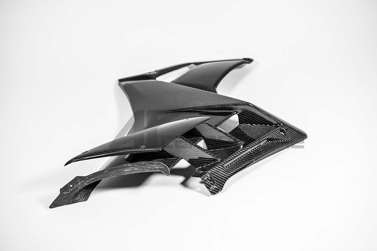 Côté droit 200g AP Carbon Line Aprilia RSV4/RR/1100 Factory (21-25) 