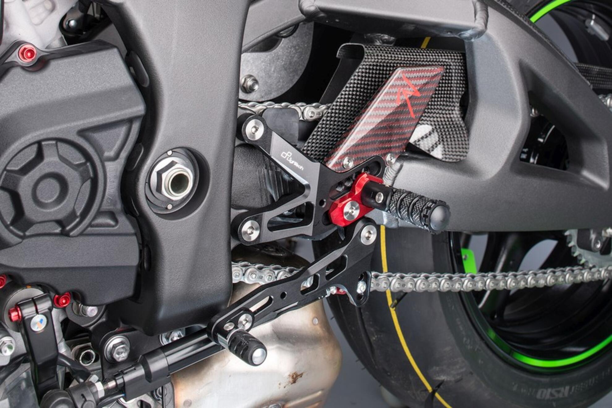 Système de freinage R LighTech Kawasaki ZX-10 R/RR (16-20) FTRKA006R 