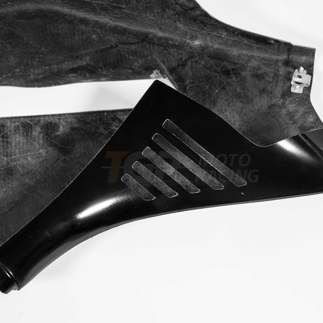 Partie latérale gauche Lavatex AP Carbon Line Ducati Panigale V4 R (2026) 