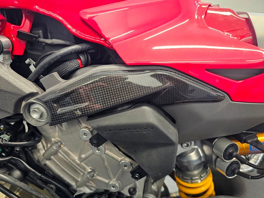Ensemble de couvertures de cadre arrière en carbone Fullsix pour Ducati Panigale V4/S (2025) 