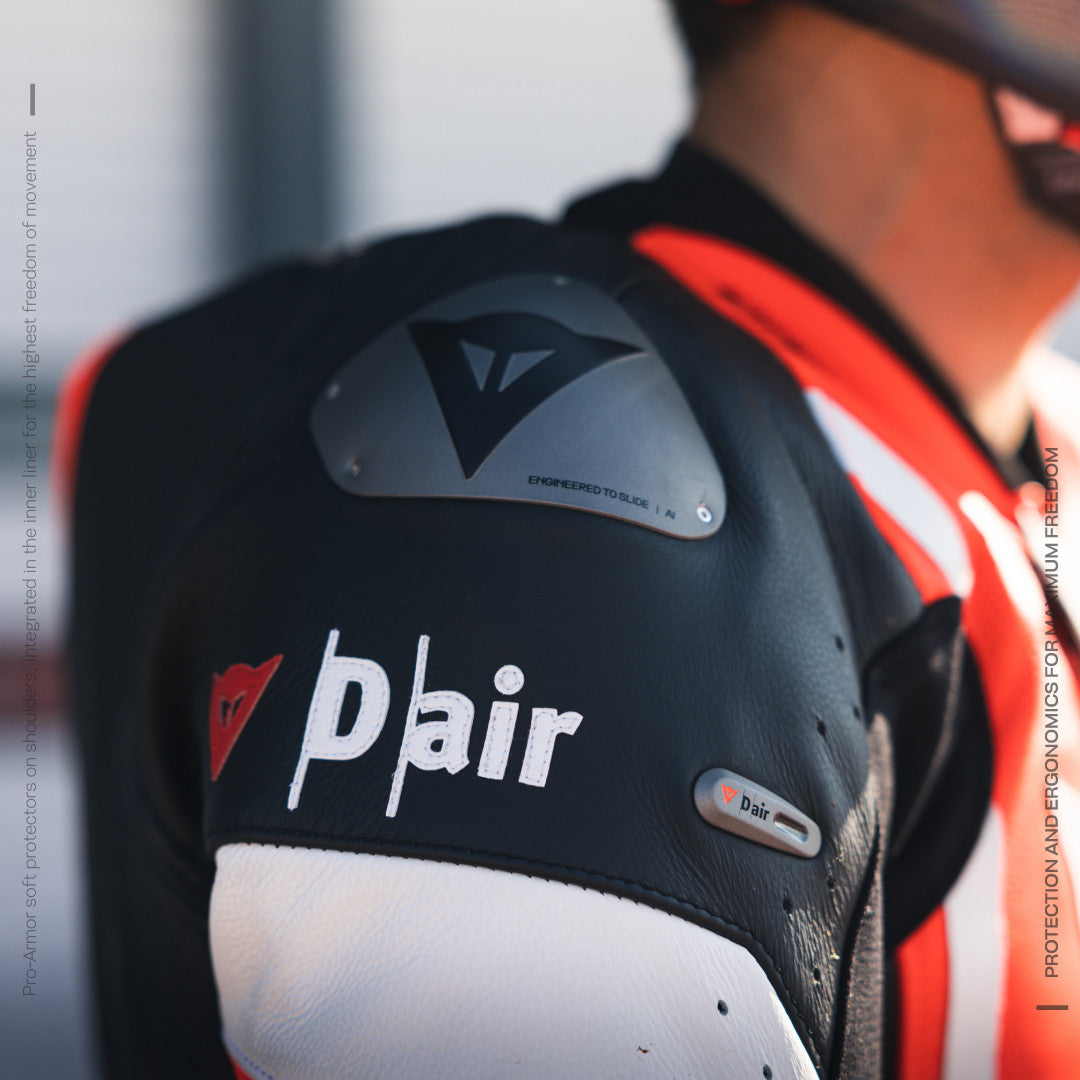 Dainese Misano 3 D-AIR® Combinaison en cuir à une pièce – Combinaison de course avec airbag perforé | Hommes | Rouge 