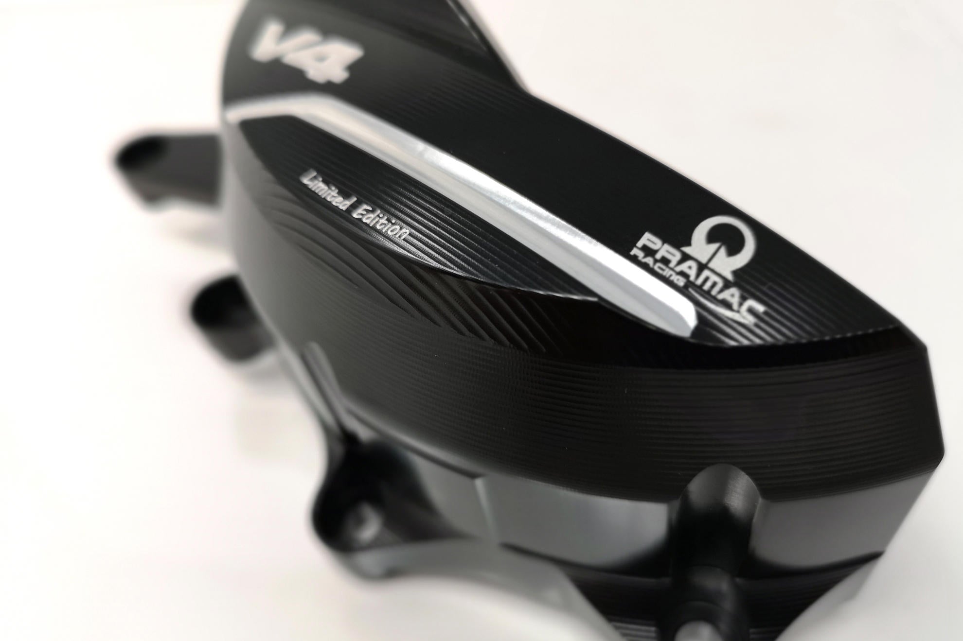 Protection de couvercle de générateur en aluminium Pramac Racing Édition limitée CNC Racing Ducati Panigale V4/S (2025) PR311BPR 