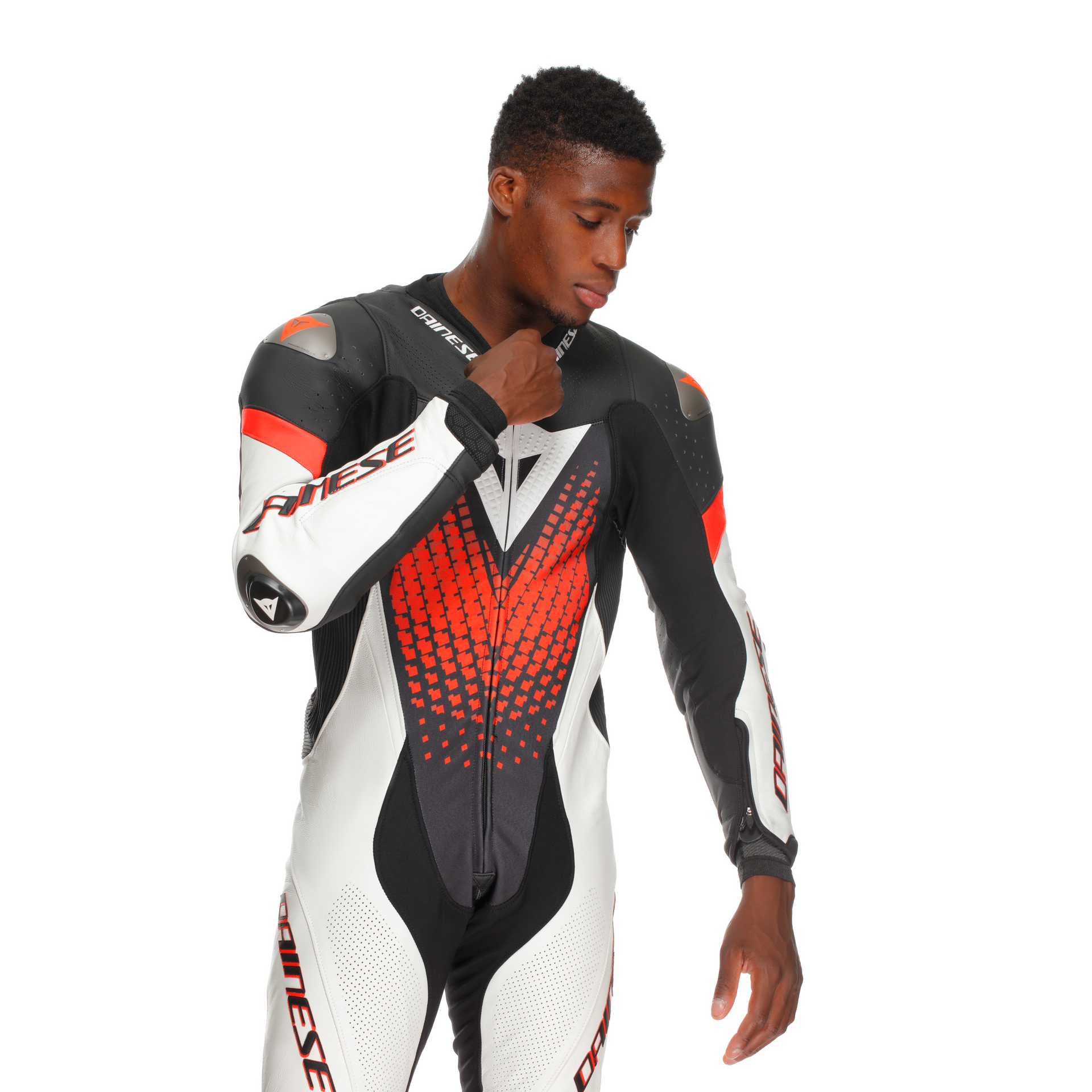 Dainese Laguna Seca 6 Combinaison en cuir intégrale – Combinaison de course perforée | Hommes | Blanc/Rouge 