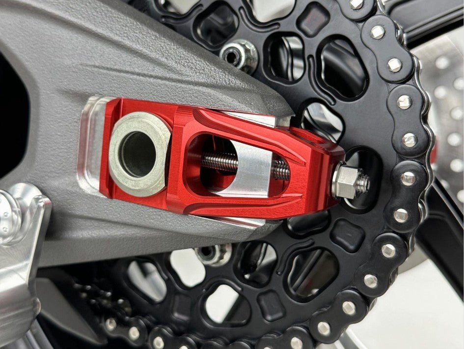 Kit de tension de chaîne avec support d'étrier de frein et Brembo P2-24 64mm X206001 Motocorse Ducati Panigale V4/S (2025) 