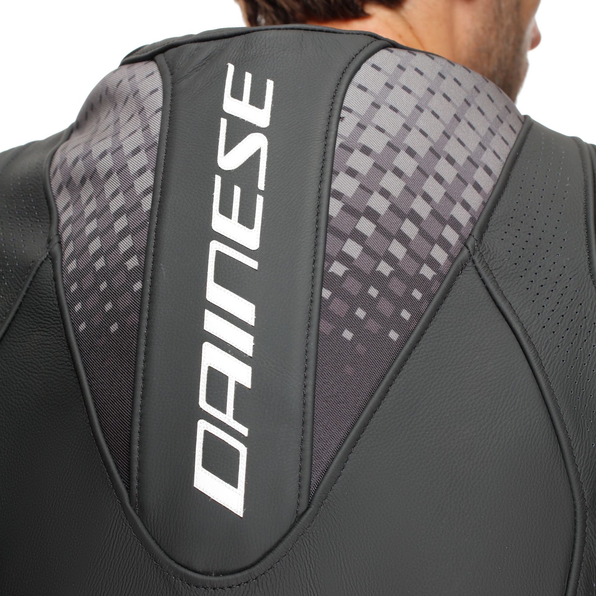 Dainese Laguna Seca 6 combinaison en cuir une pièce – combinaison de course perforée | hommes | noir/blanc 