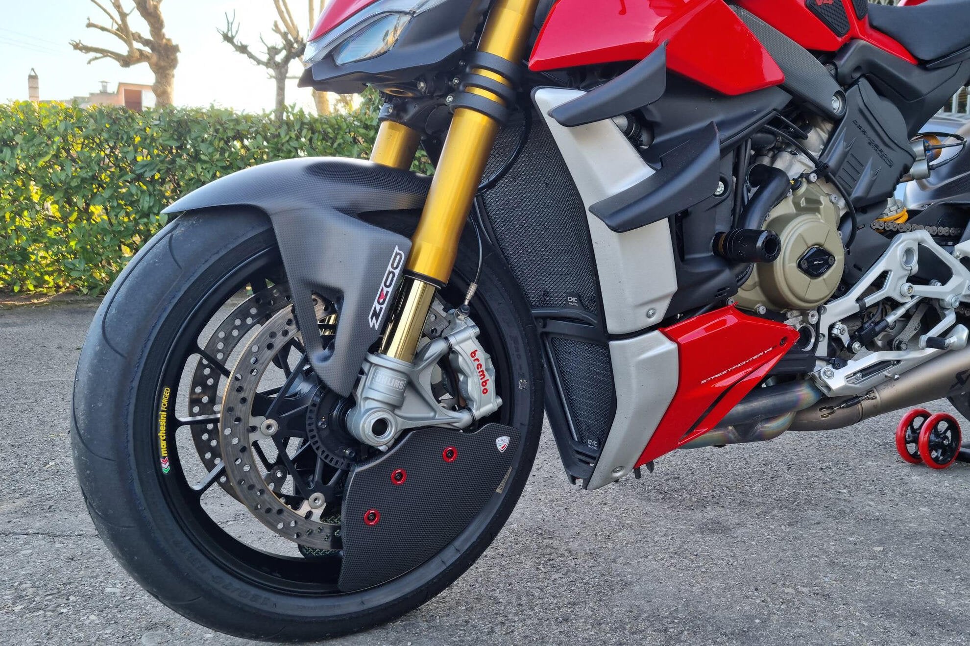 Freins à disque en carbone refroidissement conduits d'air GP Evo Ducati Panigale V4 (2025) ZA750Y 