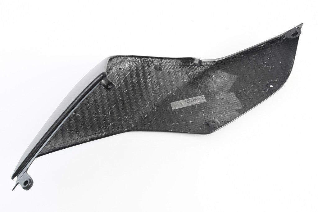 Habillage arrière gauche en carbone Fullsix Ducati Panigale 1199/R/S (12-17) 