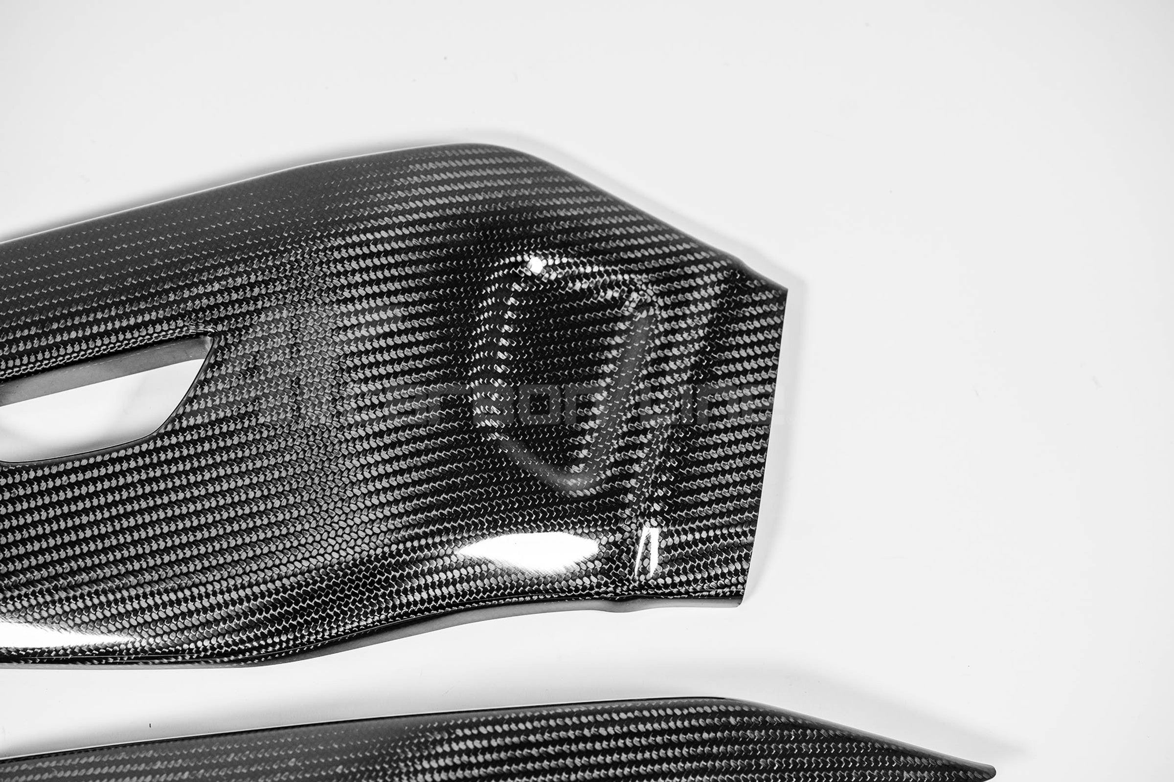 Couvercles de balancement 200g AP Carbon Line Yamaha YZF-R1/M RN32, RN49 et RN65 (15-25) 