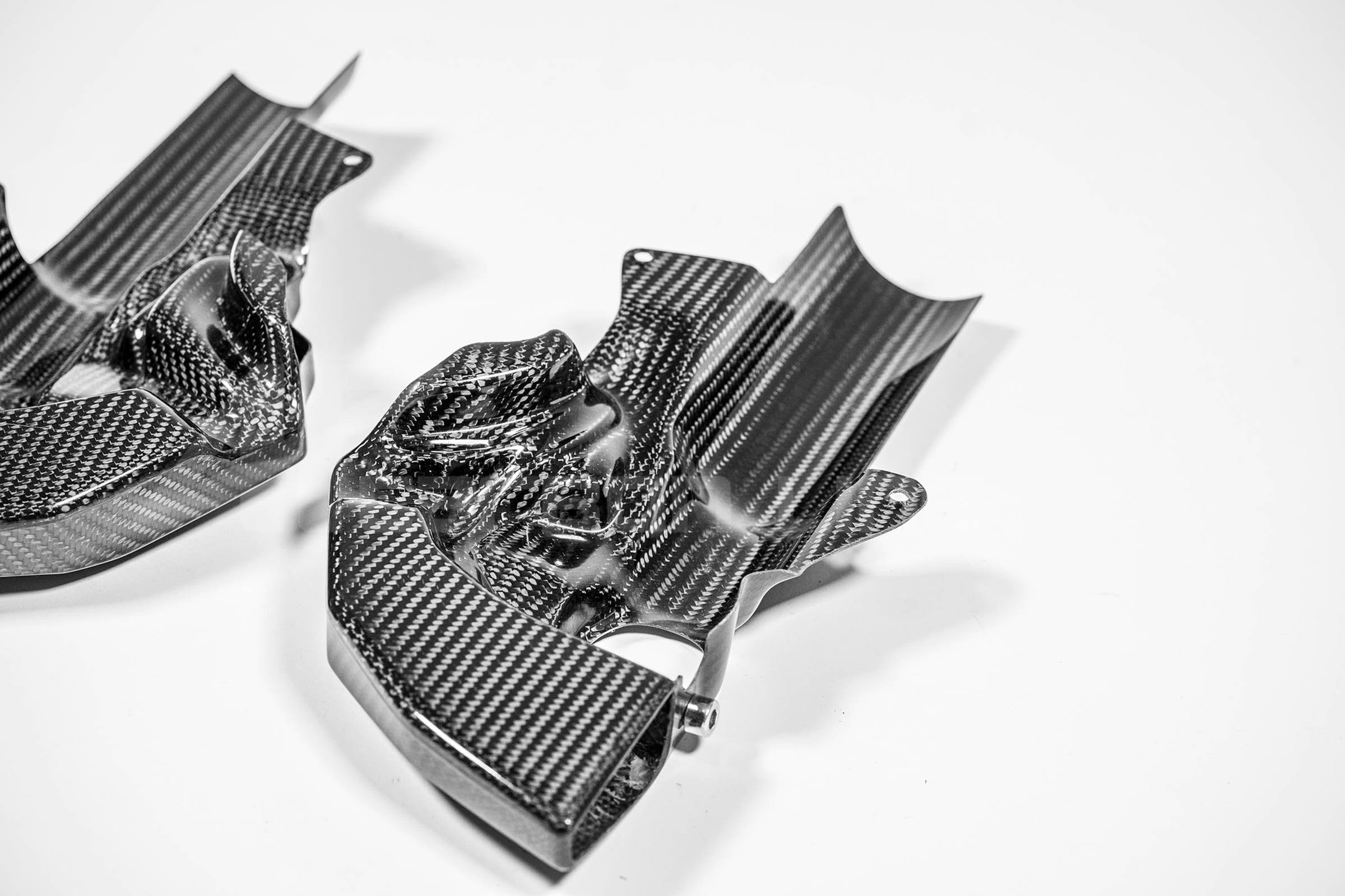 Refroidissement des étriers de frein 200g AP Carbon Line Yamaha YZF-R1 RN65 (20-25) 