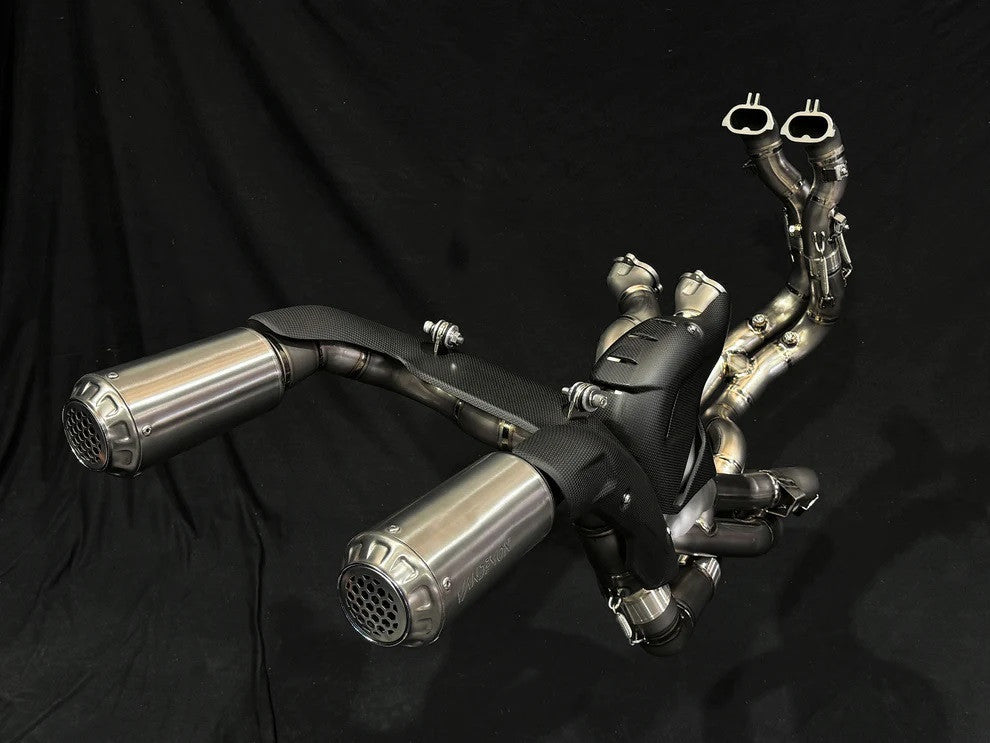 Ducati_Panigale_V4_High_Mount_Full_Titanium_Exhaust_system-3.jpg