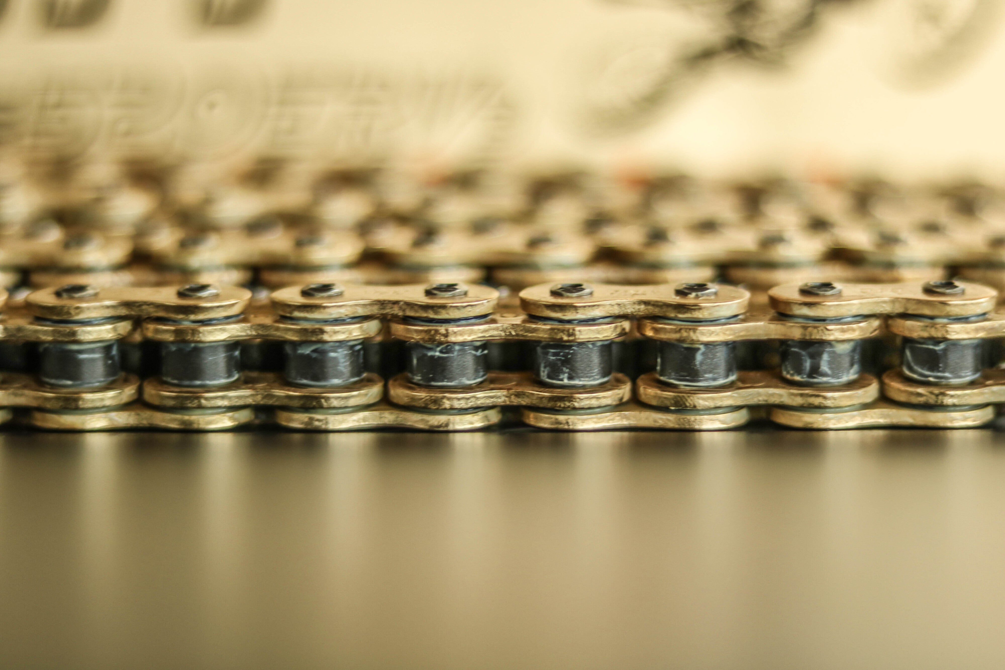 Chaîne D.I.D 520ERV7 X-Ring 520 G&G ouverte avec attache à rivet – 100 à 130 maillons 