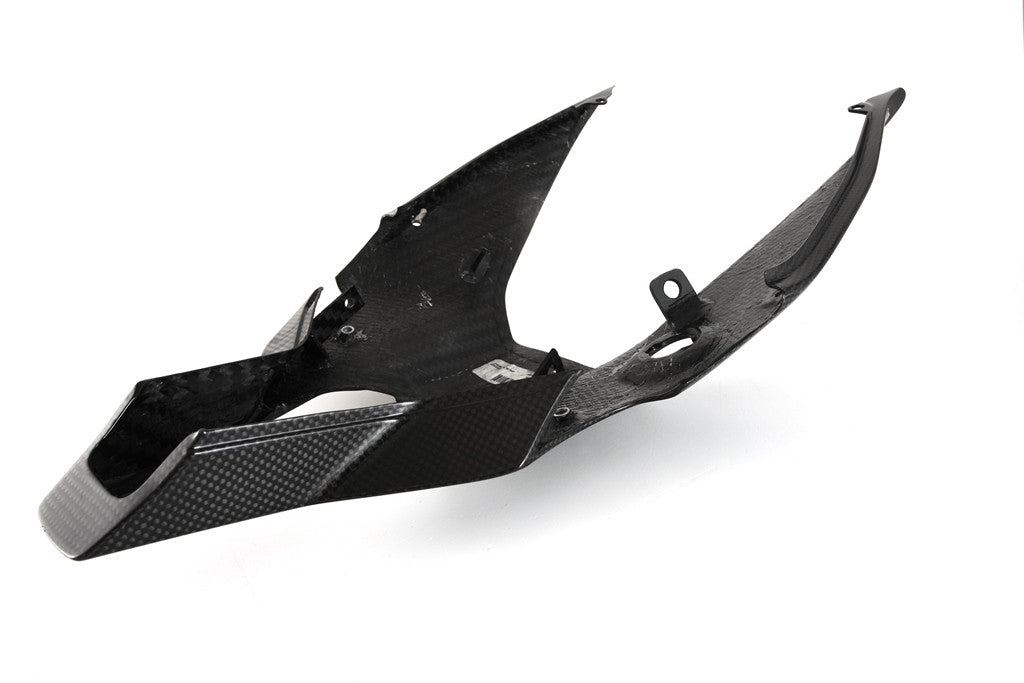 Habillage arrière "bas" en carbone Fullsix Ducati Panigale V4/S/R (18-24) 