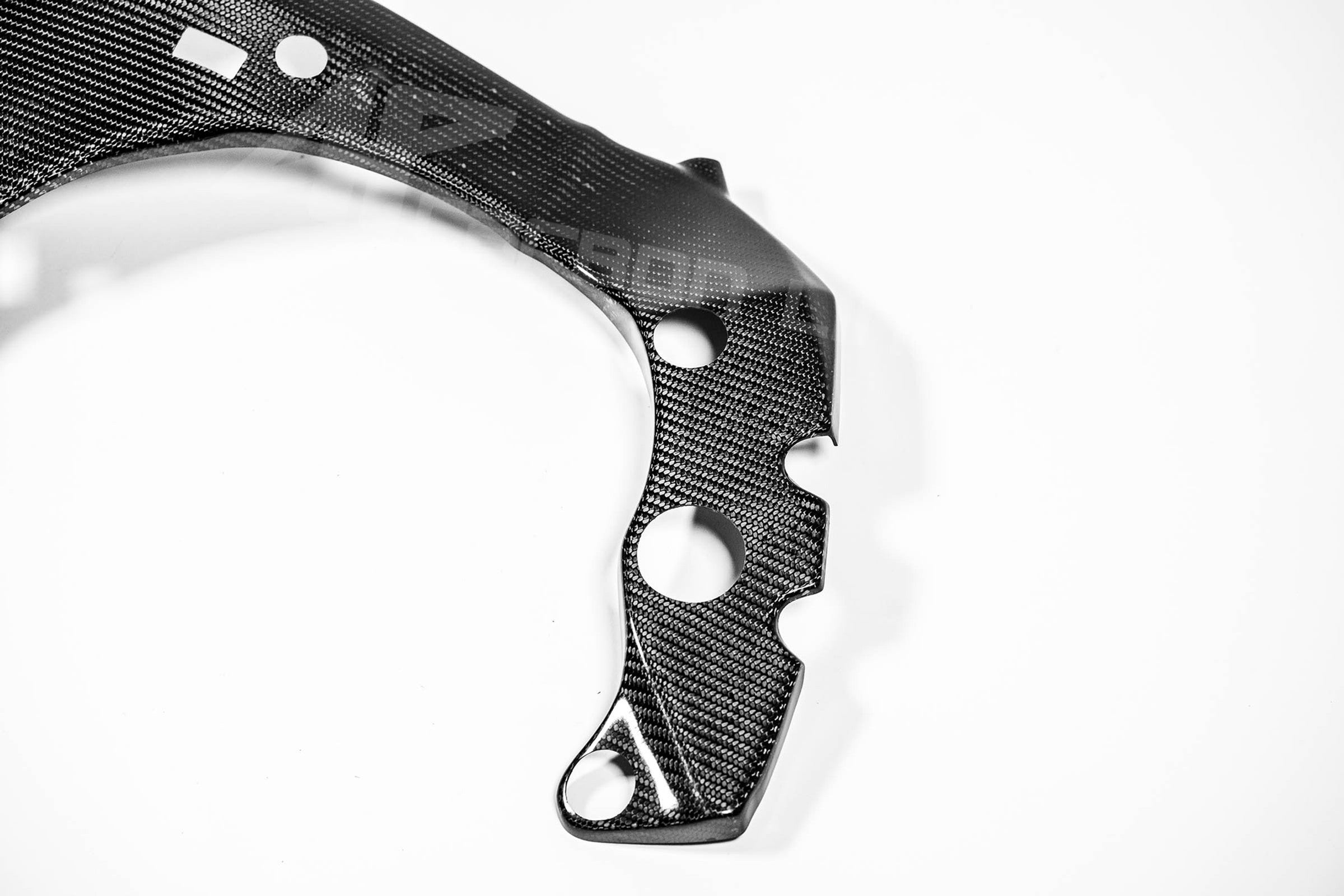 Couvercles de cadre 200g AP Carbon Line Yamaha YZF-R1/M RN32, RN49 et RN65 (15-25) 