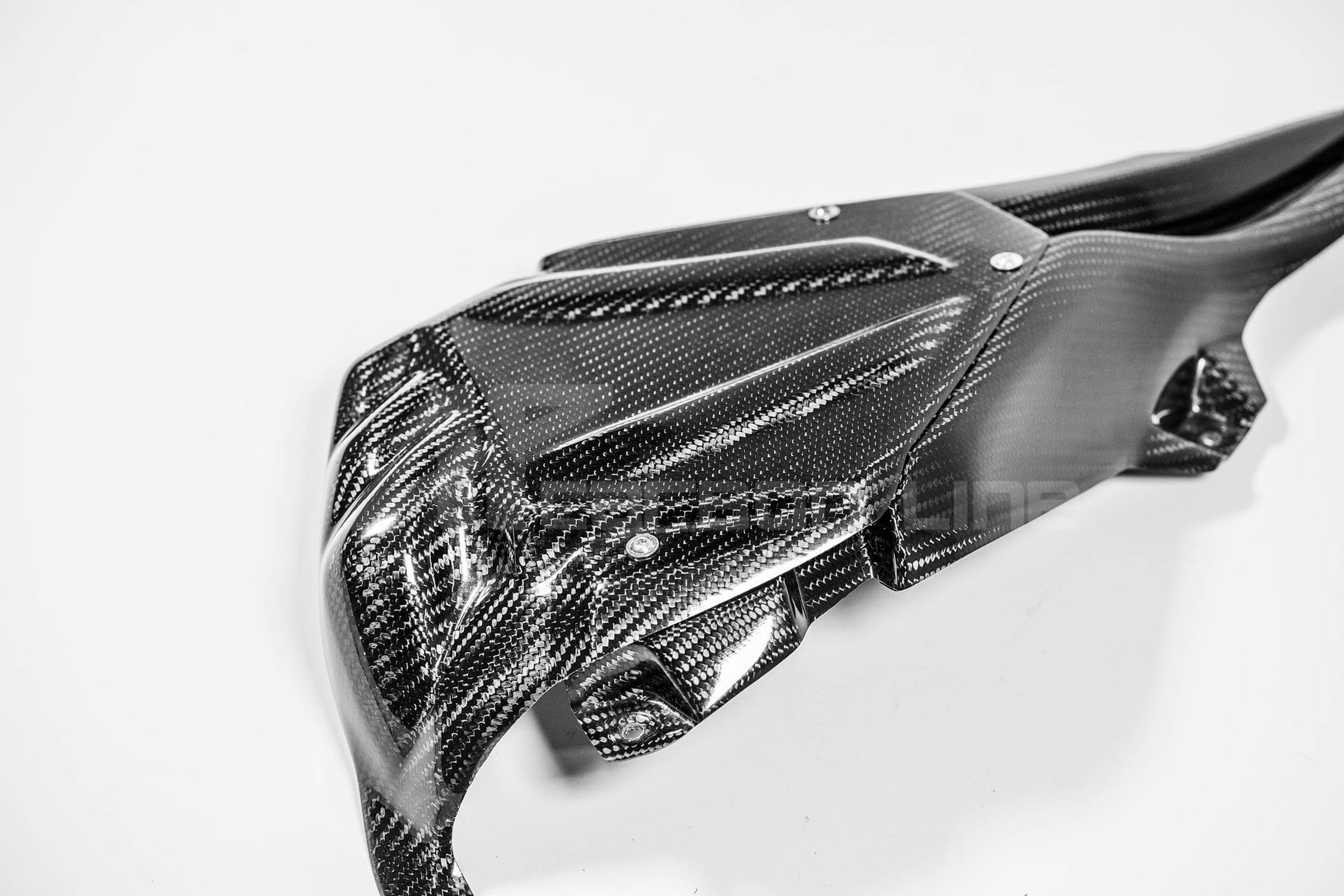 Couverture ECU incl. canal de refroidissement 200g AP Carbon Line Yamaha YZF-R1/M RN65 (20-25) 