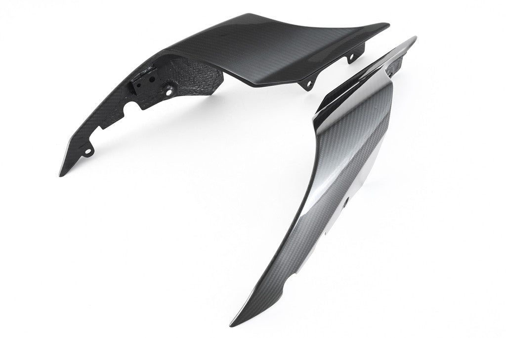 Habillage arrière en carbone Fullsix pour Yamaha YZF-R1/M RN32, RN49 et RN65 (15-25) 